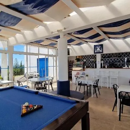 Гостевой дом The Concierge - Moinho Pool & Gardens